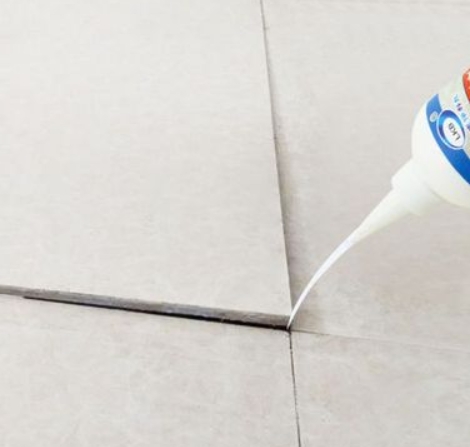 崇州瓷砖空鼓维修公司分享卫生间瓷砖脱落的原因可能有以下几点
